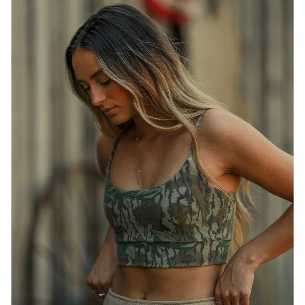 Tribe Kelley x Mossy Oak Ribbed Traveler Bra In Greenleaf